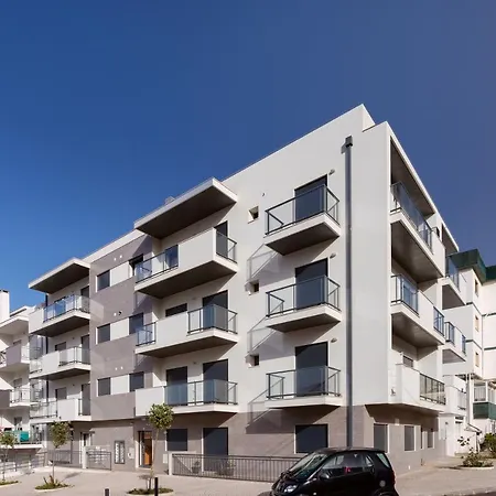 Keep Calm And Enjoy Апартаменты