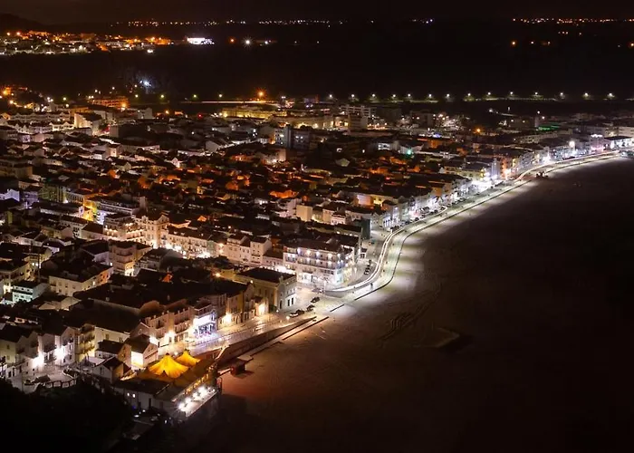 Keep Calm And Enjoy Апартаменты *